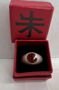 ANIME COSPLAY Naruto Akatsuki Itachi Ring verstellbar Größe 12 mit OVP (H) - Bild 1 von 7