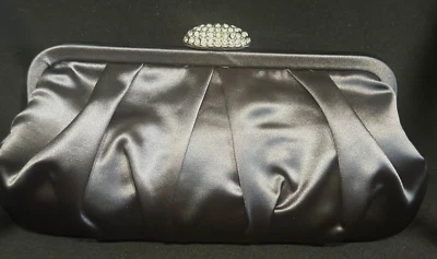 Nuevo Bolso sin asas de noche gris oscuro satinado con cierre de cristal -Se adapta a iPhone Foto 1 de 2