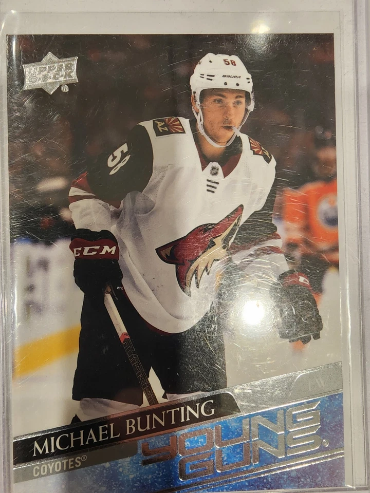 2020-21 Upper Deck Extended Series Michael Bunting Young Guns RC #727 - Image 1 of 2