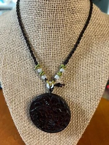 Carved pendant drawstring necklace jade beads Carved red resin 24" - Picture 1 of 4
