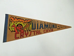 Banderín de fieltro bandera de fieltro recuerdo cueva de cristal de diamante Black Hills Dakota del Sur de colección - Imagen 1 de 11