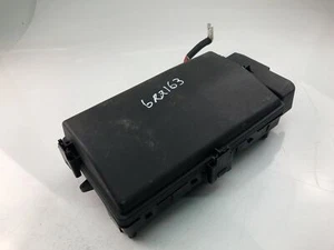 GR2163 OPEL Fuse Box 13275882 - Picture 1 of 5