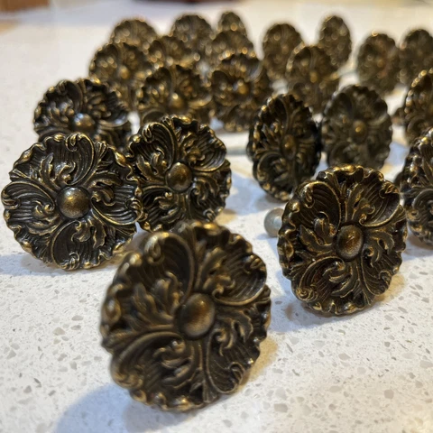 29 Vintage Brass MCM Drawer Knobs/Pulls Cabinet Handle 1960s Flower Ajax USA Cover