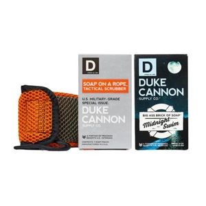 Duke Cannon Tactical Scrubber & Midnight Swim Sapone Bundle - Rinfrescante Acquati... - Foto 1 di 5