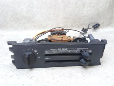 Climatizador de temperatura con aire acondicionado compatible con 82-83 Chevrolet Camaro d26-200144 Foto 1 de 4