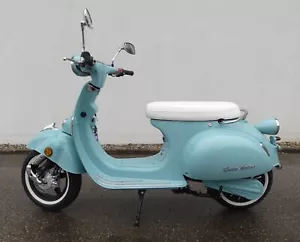 Elektro Roller Retro Vespa Style 4500W Reichweite 130km Vmax 85km/h hellblau - Bild 1 von 5