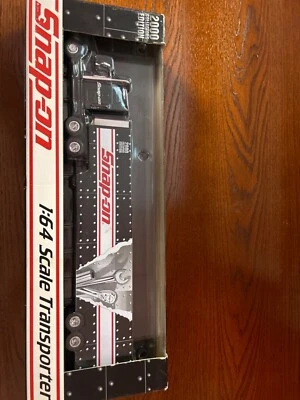 2000 Racing Champions Snap-on Tools Collectors 9400i Navistar Transporter 1/5000 - Image 1 of 4