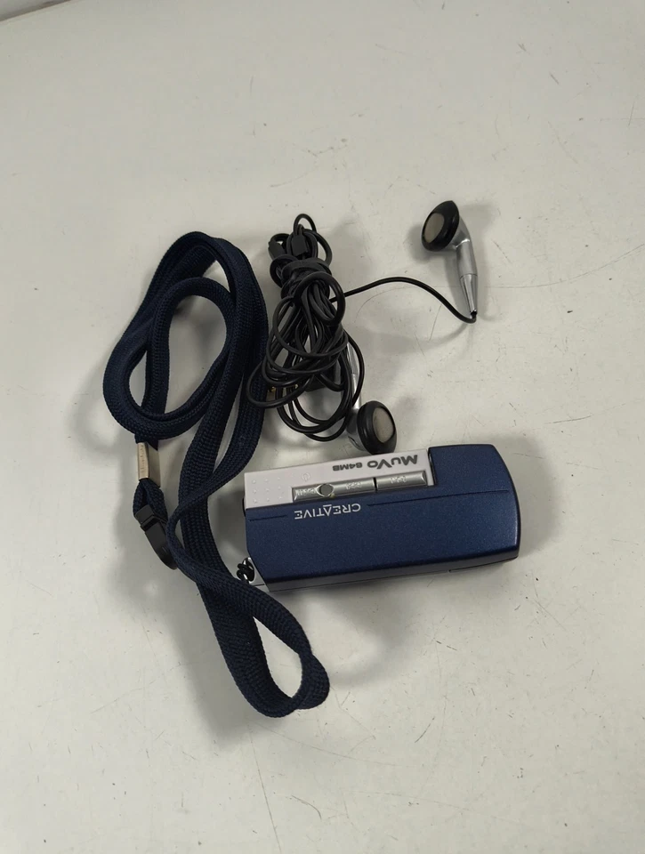 Creative NOMAD MuVo 64MB MP3 Player - Image 1 of 4