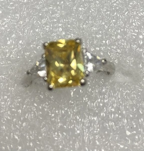 Schöner Ring mit Citrin und klaren Steinen gemarkt 925 Größe 7 Nachlass - Bild 1 von 11