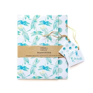 Envoltura de regalo reciclada natural Vida con etiquetas de regalo - libélulas y manchas - Imagen 1 de 1