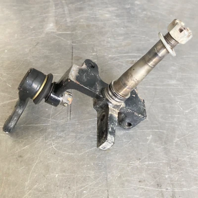 Suzuki Quadsport 250 LT250S 1989 1990 dirección derecha nudillo rueda husillo Foto 1 de 4