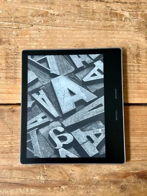 Amazon Kindle Oasis 10th Generation - Excellent Condition, AD FREE, 8 GB Z8 - Image 1 of 4