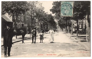 CPA 53 - JAVRON (Mayenne) - Grande Rue (animée) - Coll. H. thébault - Picture 1 of 2