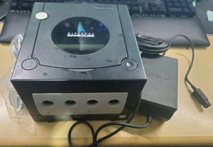 Nintendo GameCube Konsole DOL-001 USA Schwarz OHNE CONTROLLER - Bild 1 von 10