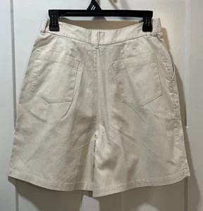 KATHY IRELAND WOMEN’S HIGH RISE MOM CREAM/TAN LINEN & COTTON SHORTS SIZE 10 - Picture 1 of 11