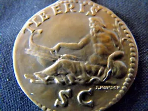 Médaille boutonnière Tie eris SC par S. Johnson Roma 4 au 11 septembre 1955 - Picture 1 of 3