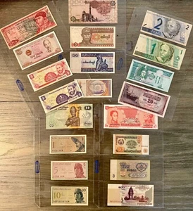 Lot of 20 World Banknotes Mixed, Circulated and Uncirculated - Picture 1 of 2