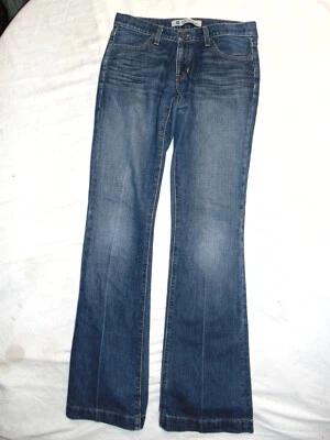 Gap Original Size 8 Long And Lean Medwash Flare 32" x 36" - Image 1 of 4