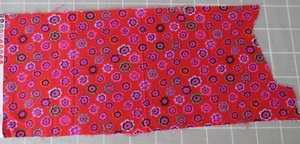 Kaffe Fassett AURICULA RED GP52 9" x 20" - Picture 1 of 3