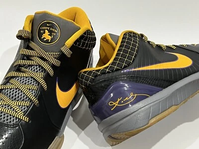 ORIGINAL 2009 NIKE KOBE ZOOM 4 CARPE DIEM CHAMPIONSHIP YEAR LAKERS SIZE 14 DS - Image 1 of 4
