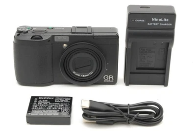 [MINT w/Charger] Ricoh GR Digital 8.1MP Black Compact Digital Camera from Japan - Image 1 of 4