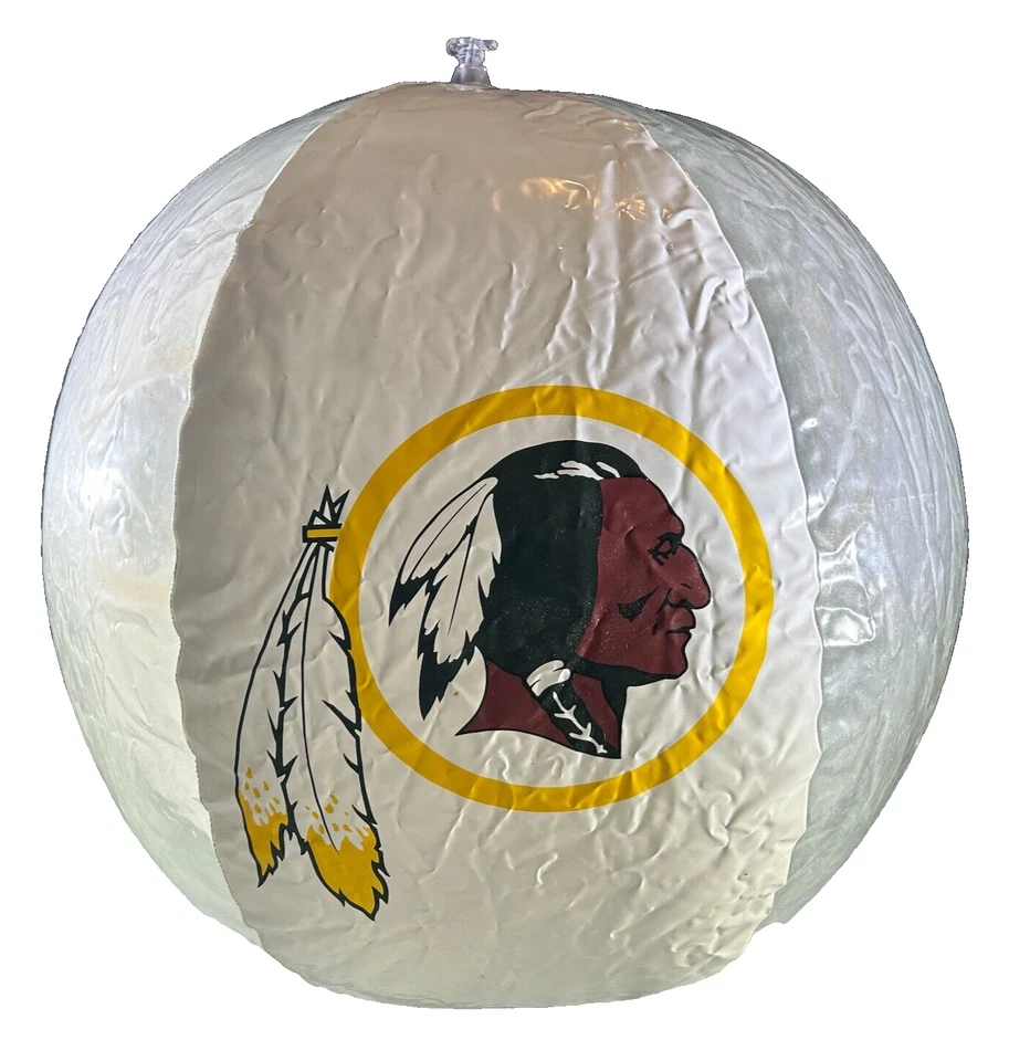 NFL WASHINGTON EQUIPO DE FÚTBOL AMERICANO COMANDANTES/PIELES ROJAS DE COLECCIÓN 14" LOGOTIPO PELOTA DE PLAYA RARA Foto 1 de 4