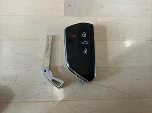 2021-2024 VOLKSWAGEN VW ID4 KEYLESS ENTRY REMOTE KEY FOB Locked Cut OEM NBGFS191 - Picture 1 of 3