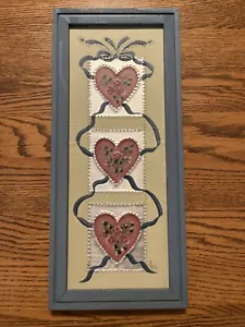 FOLK ART PUNCH TIN HANDPAINTED Country HEART PLAQUE Pink & Blue, Wall HANGING - Picture 1 of 5