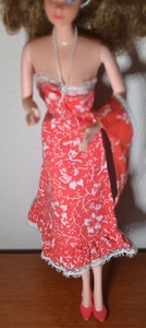 Mattel Barbie Best Buy Red Floral Dress from 1977 and shoes - Picture 1 of 9