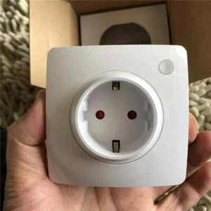 199 st.KS-621 80 Smart Wall "Steckdose" , fur Einbau, mit Tuya App, 4.25 pr.st. - Afbeelding 1 van 7
