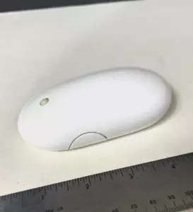 Apple Wireless Bluetooth Mighty Mouse Model A1197 OEM Tested Working - Picture 1 of 5