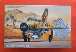 1/72 Fujimi H-25 27025, MiG-21RF PEEPING MIG - Picture 1 of 7