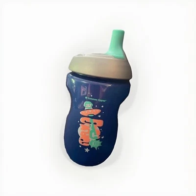 Taza deportiva aislada Tommee Tippee para niños pequeños 12 meses + 9 oz Foto 1 de 2
