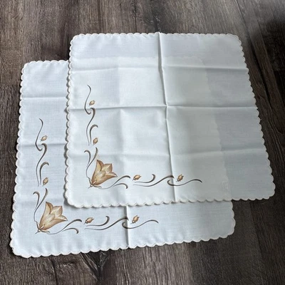 Set Of 2 Floral Ivory Ambrose Art Linens Table Napkins 18”x 18” - Image 1 of 4