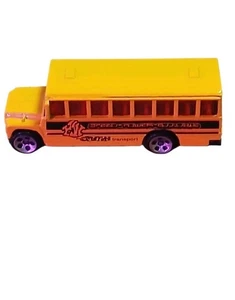 VTG HOT WHEELS YELLOW BUS SPEED POWER GRAFFITI  TRANSPORT 1:64 SCALE DIE CAST - Picture 1 of 4