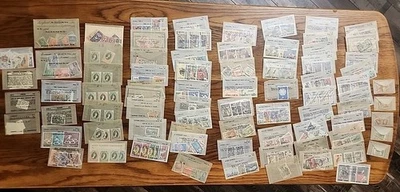 Vintage Worldwide Stamp Collection In Wax Sleeves HUGE - Animals Queen Elizabeth - Image 1 of 4