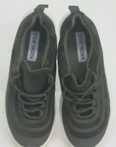 Steve Madden Tennis Shoe Grey with Quade 01S1 5.5 Medium - Picture 1 of 4