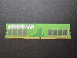 Módulo RAM de escritorio UDIMM Samsung M378A1K43CB2‐CRC 8 GB DDR4‐2400 (PC4‐19200) - Imagen 1 de 1