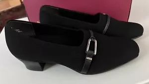 Munro Womens Cindi Black Stacked Slip On Pumps Shoes 10 1/2 WW NIB NEW - Picture 1 of 15