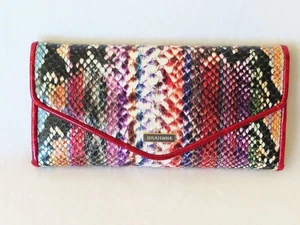 BRAHMIN dramatische ROTE GLUT VERACRUZ VERONICA SCHLANGENPRÄGUNG GELDBÖRSE NEU MIT ETIKETT - Bild 1 von 3