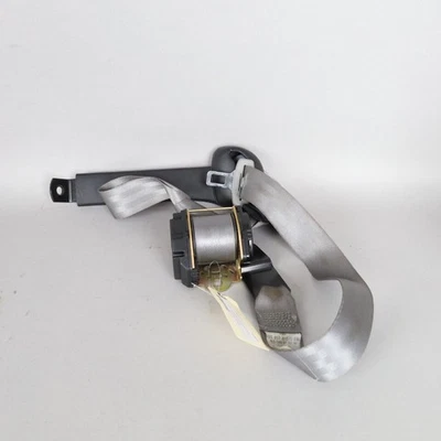 1993-2003 Volkswagen Eurovan Center Right Seat Belt 703857815D OEM Used - Image 1 of 4