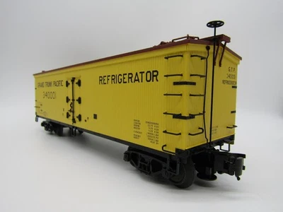 Atlas O 40' Wood Reefer - Grand Trunk Pacific 340001 3-Rail - Image 1 of 2