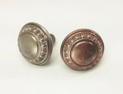 Juego de perillas de puerta de metal antiguo ornamentado de colección victoriano nuevo decoración Foto 1 de 4