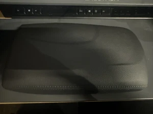 Neu Original Audi A6/S6 Armlehne (Oberteil) Soul (schwarz) 4F0864245B1HT - Bild 1 von 3