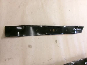 OEM AYP HUSQVARNA CRAFTSMAN MOWER BLADE PART 532189028 - Picture 1 of 1
