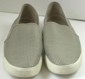 Vince Blair grau perforiertes Leder Größe 9,5 US 39,5 EU Slipper Sneaker - Bild 1 von 5