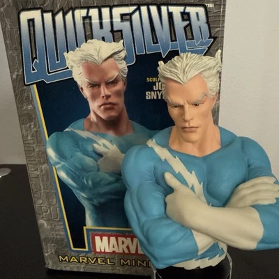 Mini busto azul mercurio Bowen Designs Foto 1 de 4