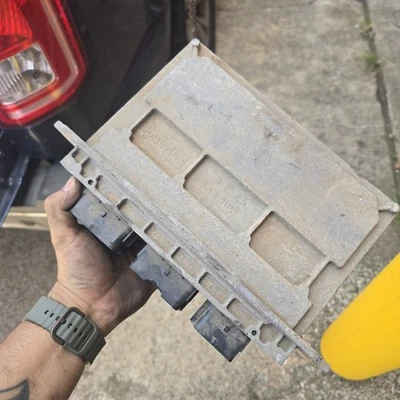 Módulo de control informático Ford Escape Mercury Mariner 2011 motor AL8A12A650AME Foto 1 de 3