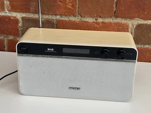 Radio digital portátil Sony XDR-S10 DAB DAB/FM totalmente funcional - Imagen 1 de 11