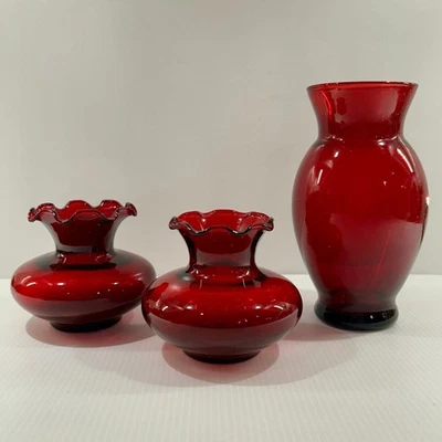 Vintage 1930s Anchor br Hocking Royal Ruby Glass Small Vase Trio~Mint Condition - Image 1 of 4